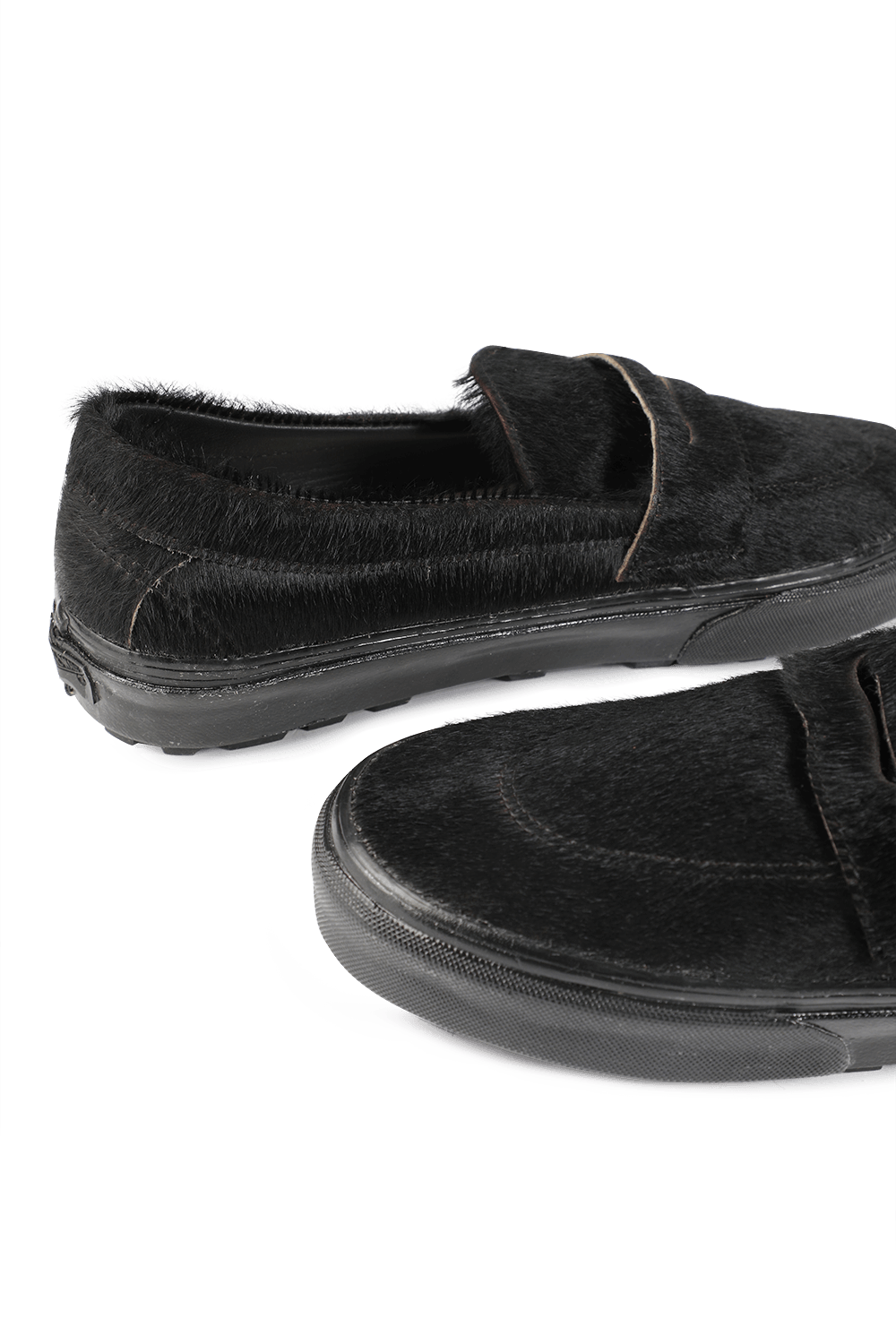 תמונת תקריב של Vans Vault Style 53 in Furry Black