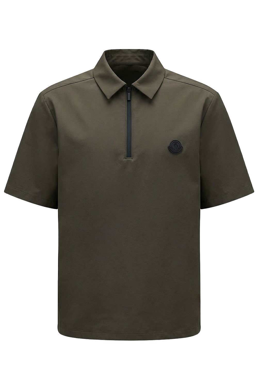 תמונה קידמית של חולצת פולו