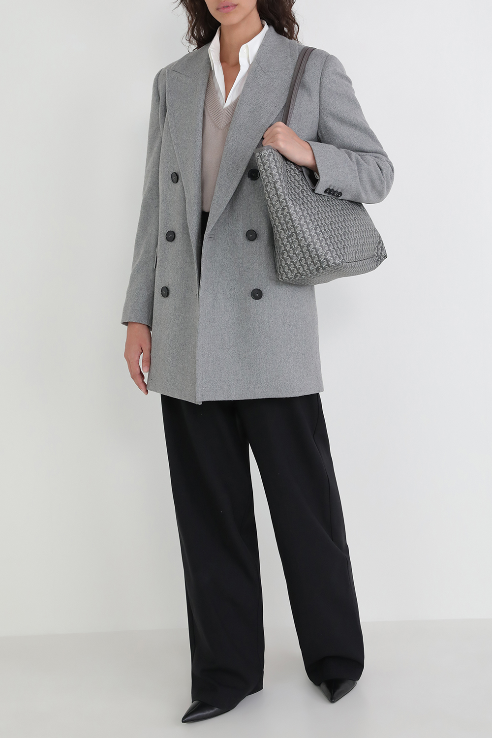 תמונת דוגמן קידמית של תיק נשיאה טוט