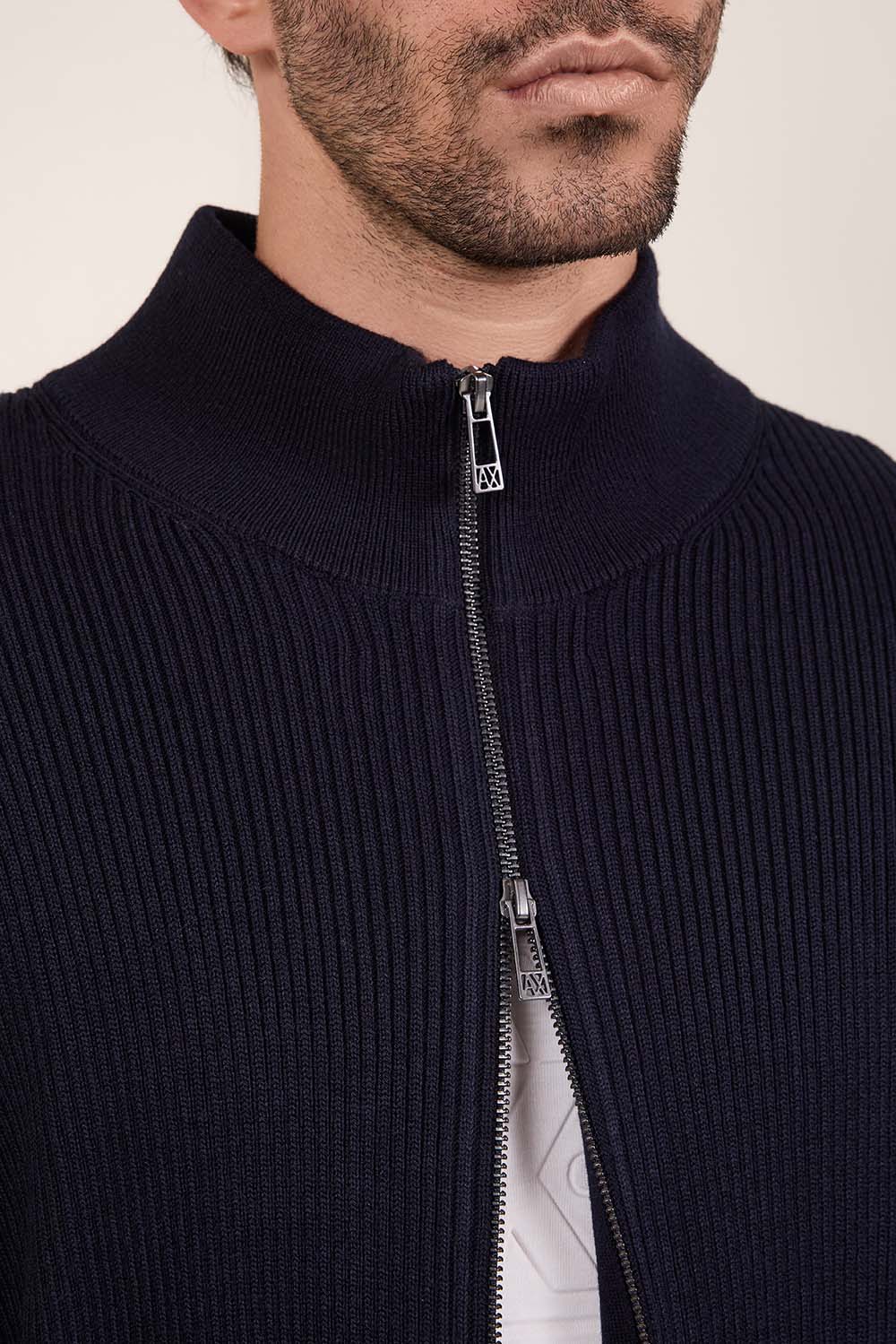 תמונת תקריב דוגמן של ז'קט