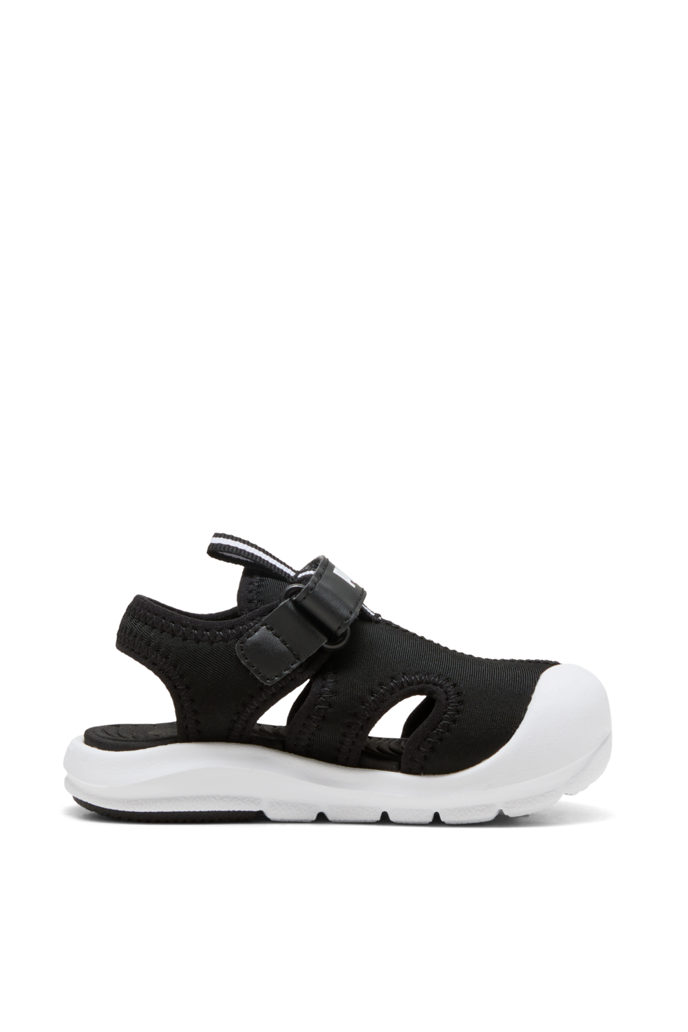 תמונה קידמית של סנדלים