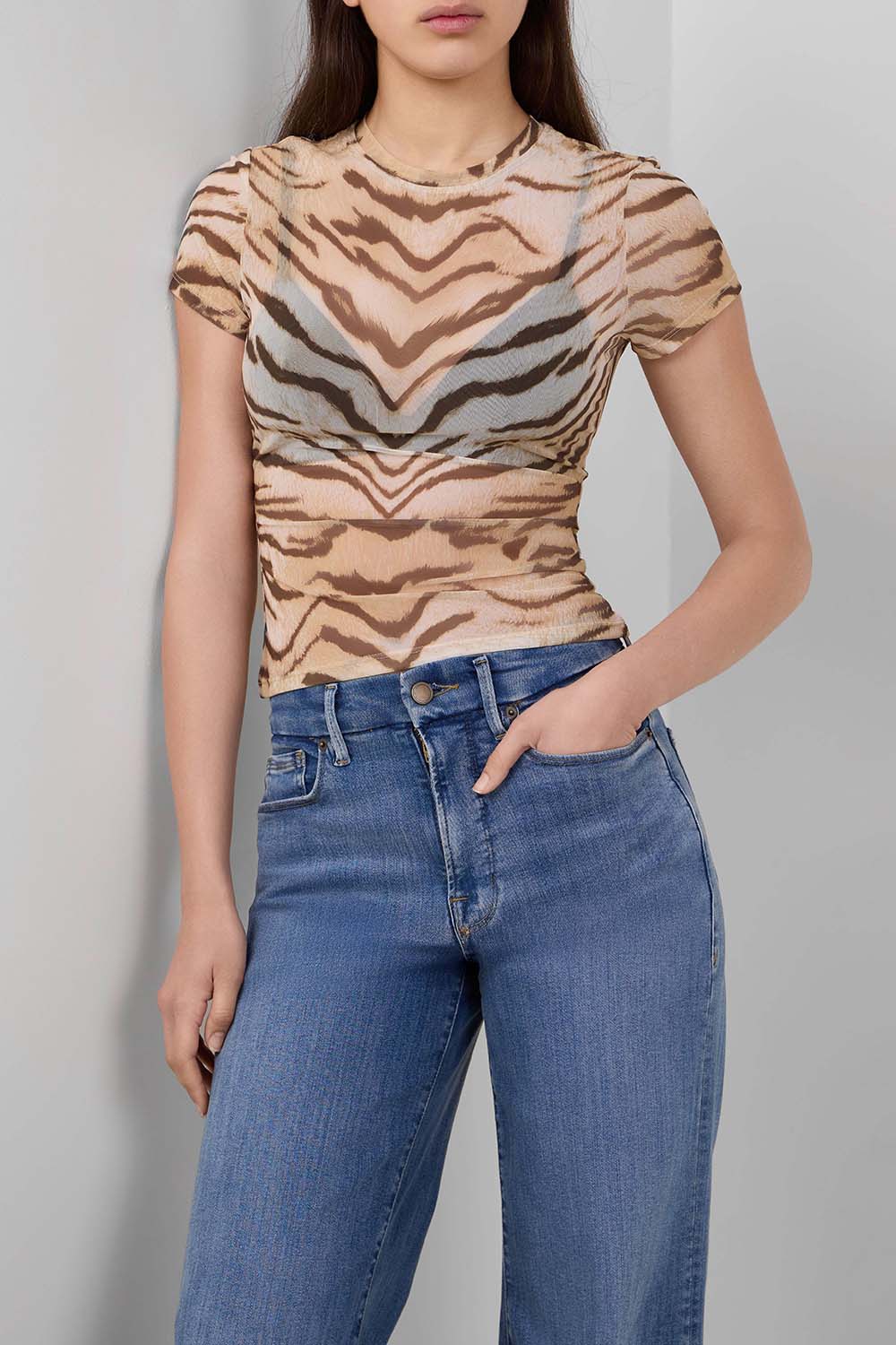 תמונת דוגמן קידמית של חולצת בייבי טי טיגריס