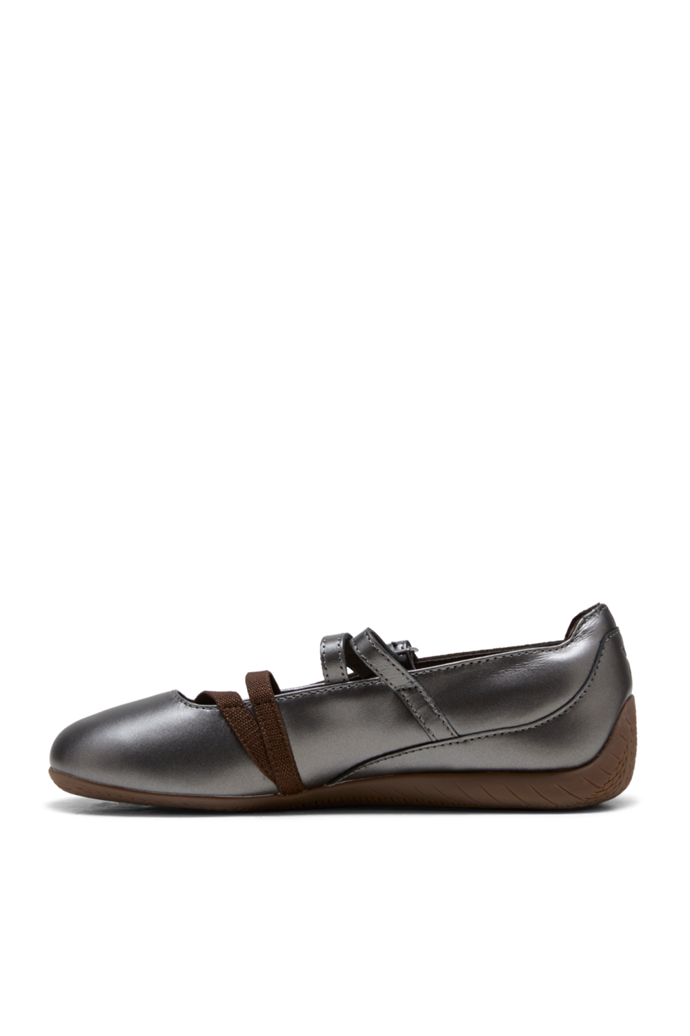 תמונה אחורית של נעלי סניקרס