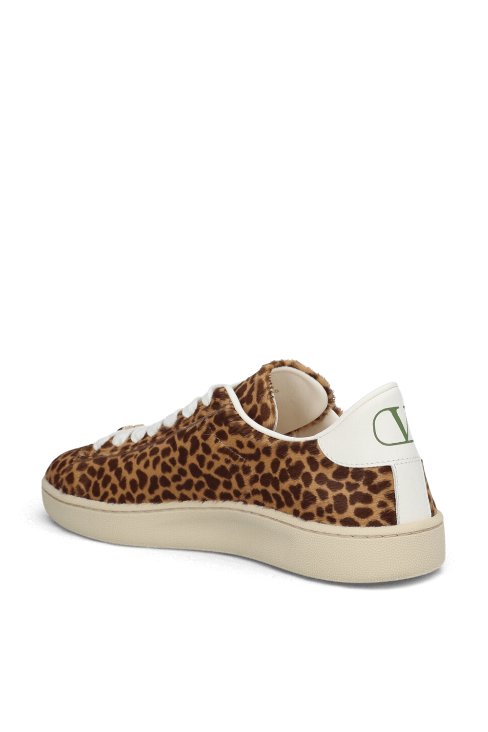 תמונה אחורית של נעלי סניקרס