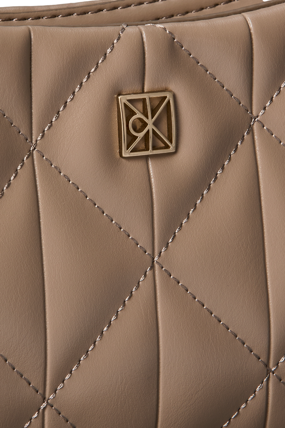 תמונת פנים של תיק קווילט סמול