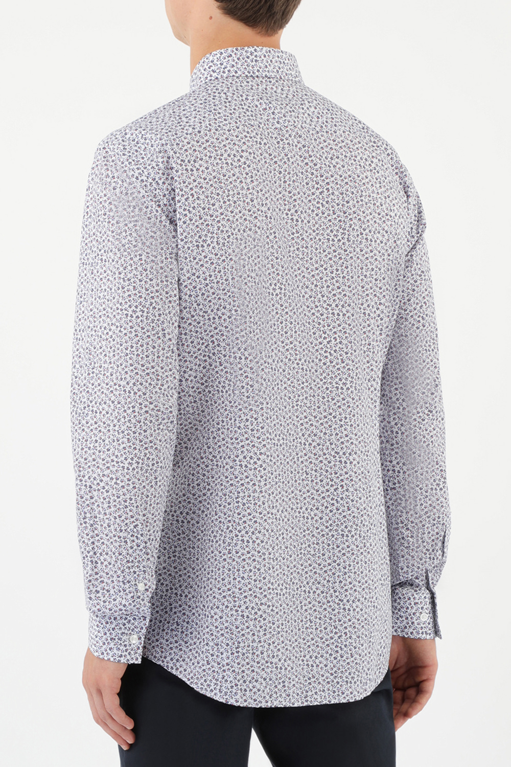 תמונת דוגמן אחורית של Button Down Flower Print Shirt in Blue and White