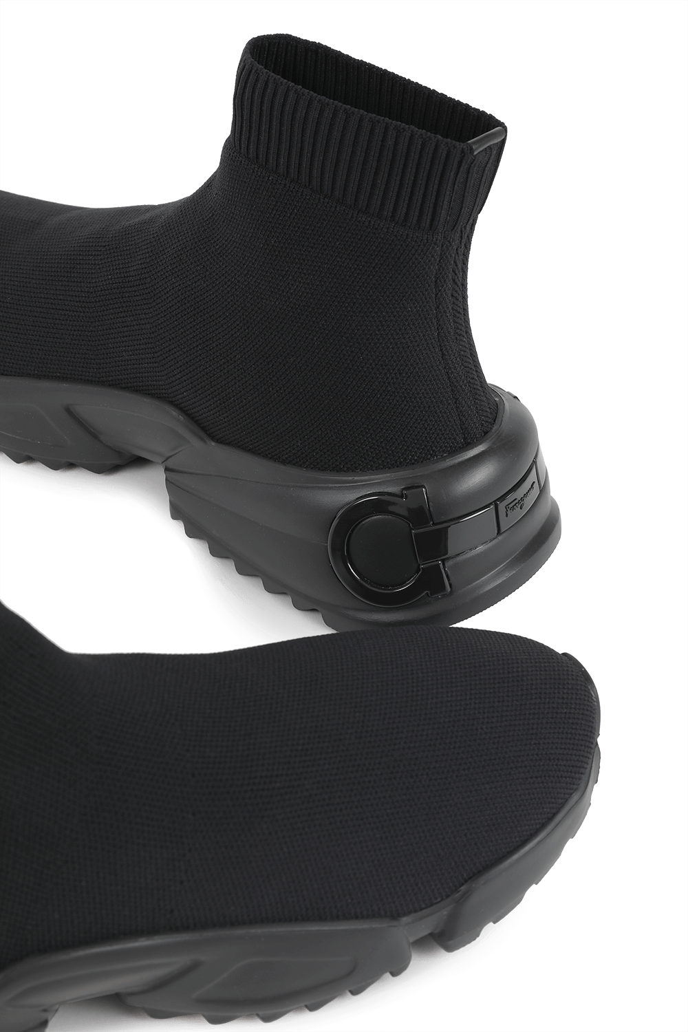 תמונת תקריב של Raquel 2 Sock Sneakers in Black