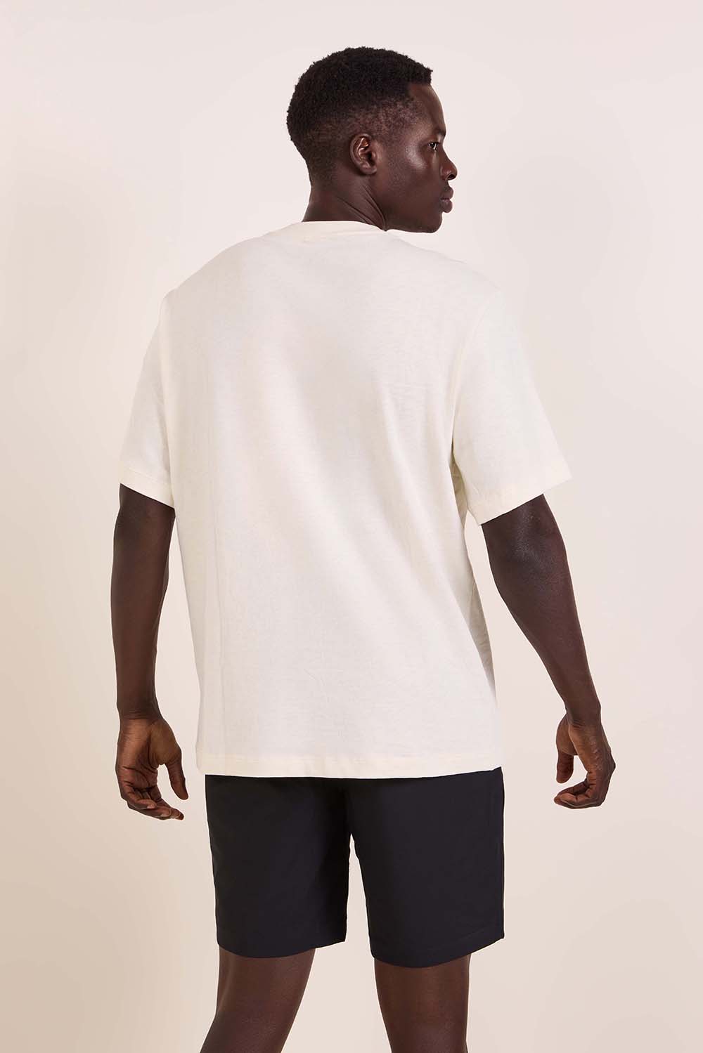 תמונת דוגמן אחורית של Relaxed Cotton Slub T-Shirt