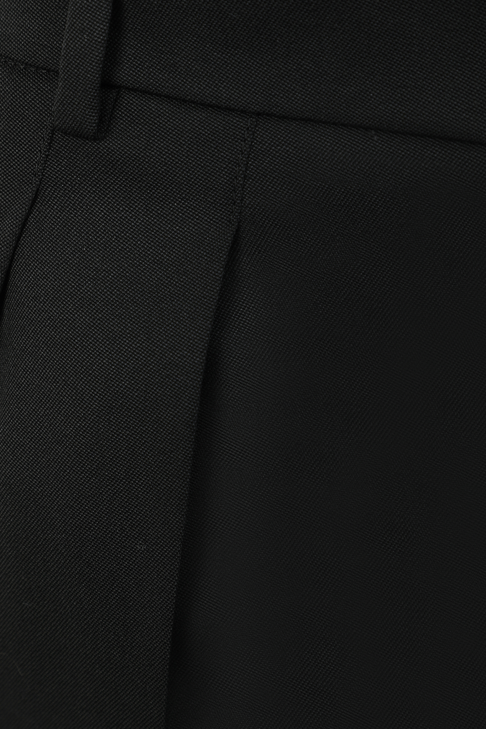 תמונה אחורית של מכנסי צמר מחויטים שחורים