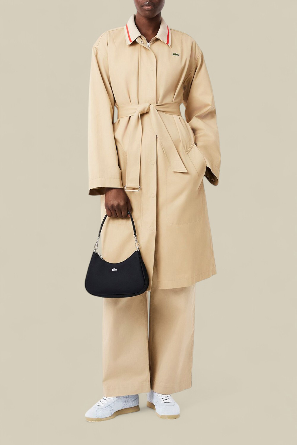 תמונת דוגמן קידמית של תיק כתף