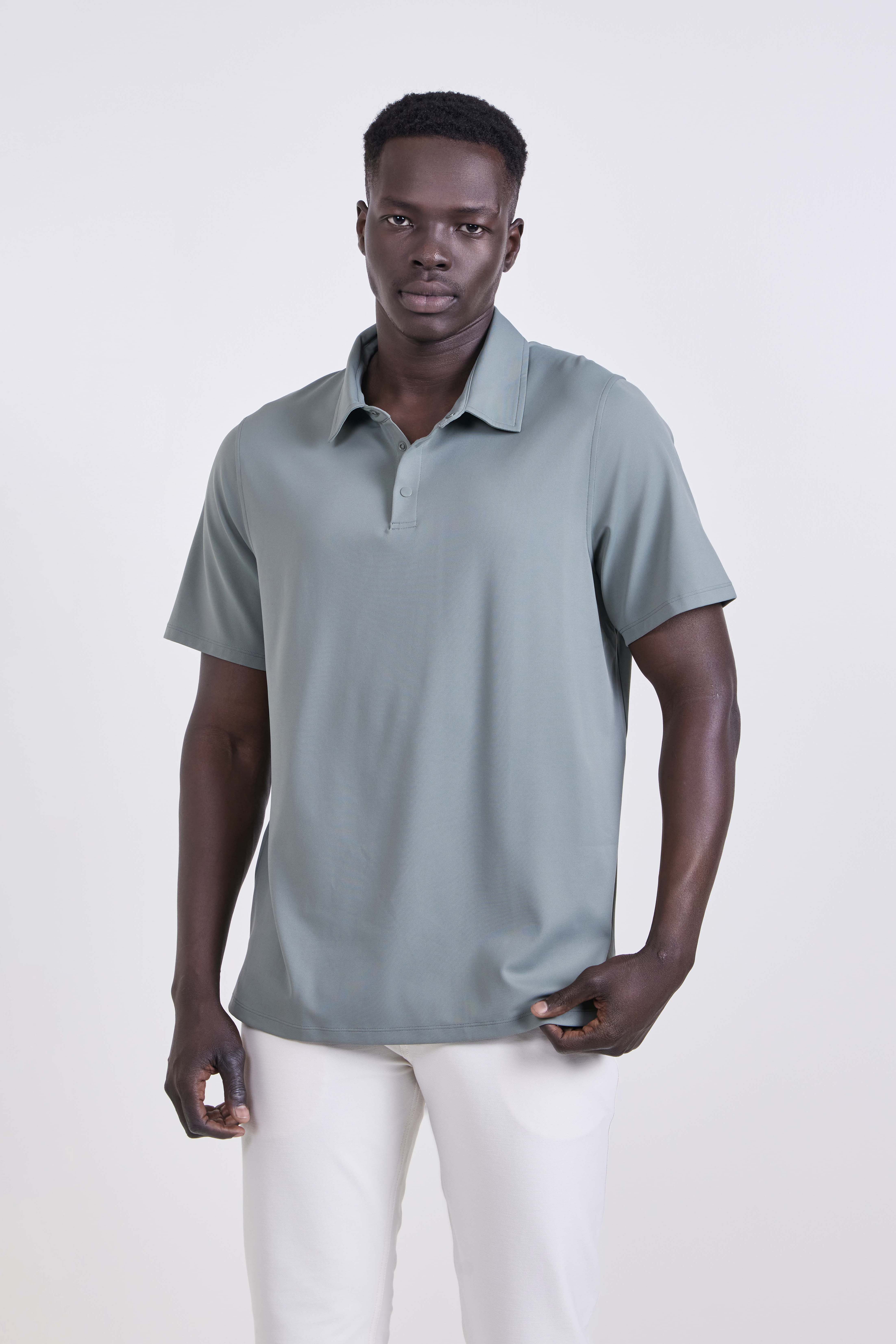 תמונת דוגמן קידמית של ShowZero&trade; Classic-Fit Polo Shirt