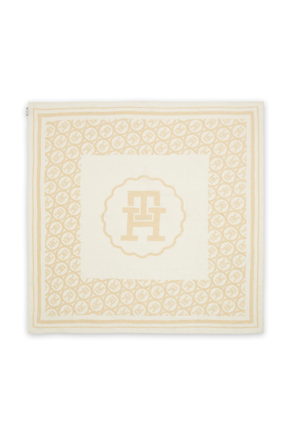 תמונה קידמית של צעיף פשתן קייצי