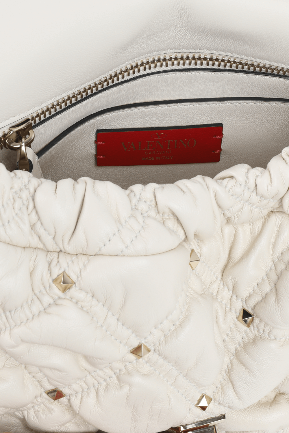 תמונת פנים של Medium Spikeme Leather Shoulder Bag in Light Ivory