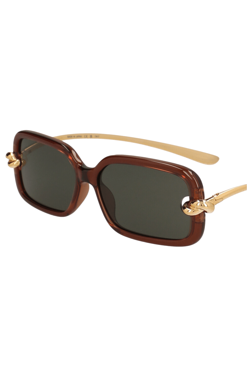 תמונת תקריב של משקפי שמש מלבניים