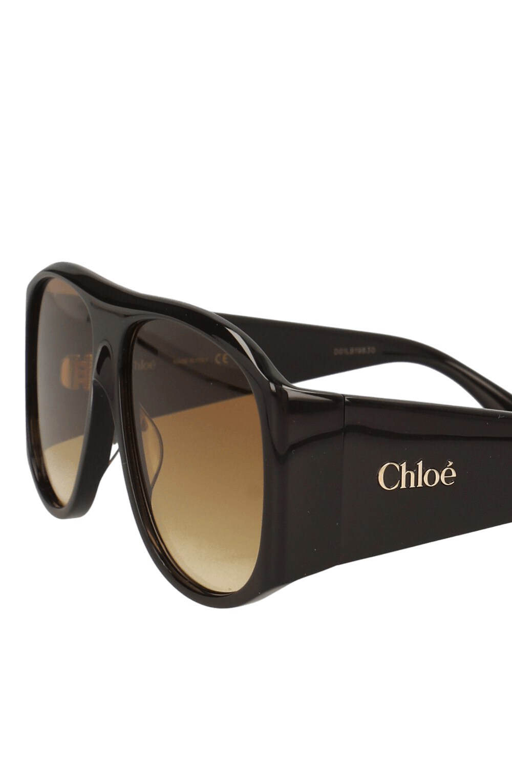 תמונת תקריב של משקפי שמש