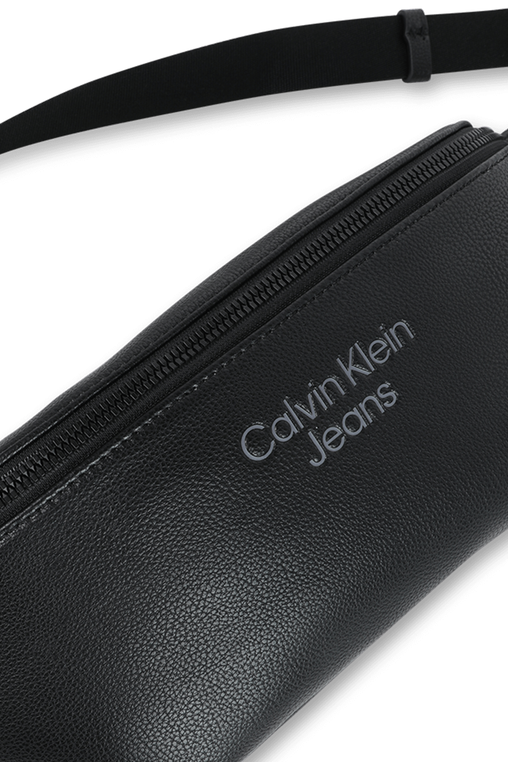 פאוץ' שחור עם לוגו CALVIN KLEIN