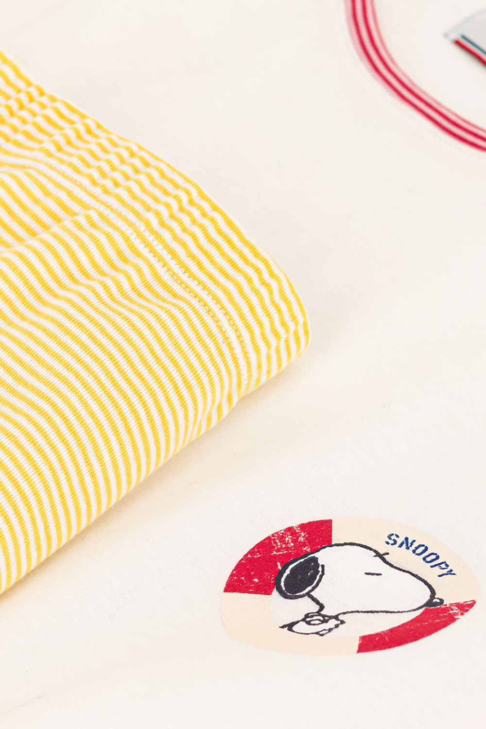 תמונה אחורית של פטיט באטו X סנופי סט פיג`מה קצרה