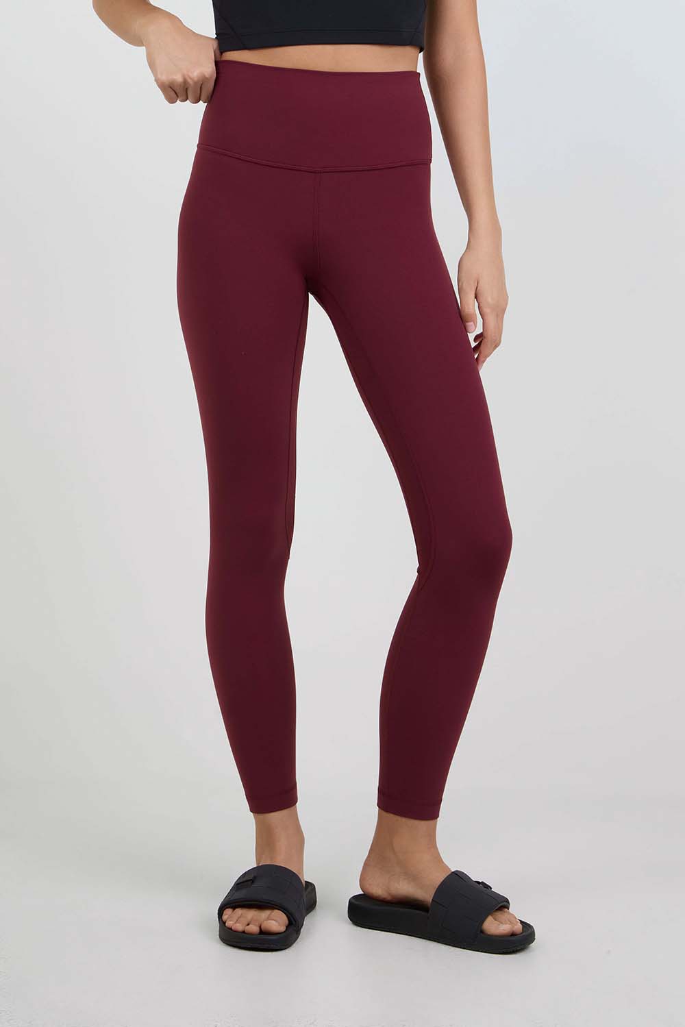 תמונת דוגמן קידמית של LULULEMON ALIGN&trade; HR PANT 25