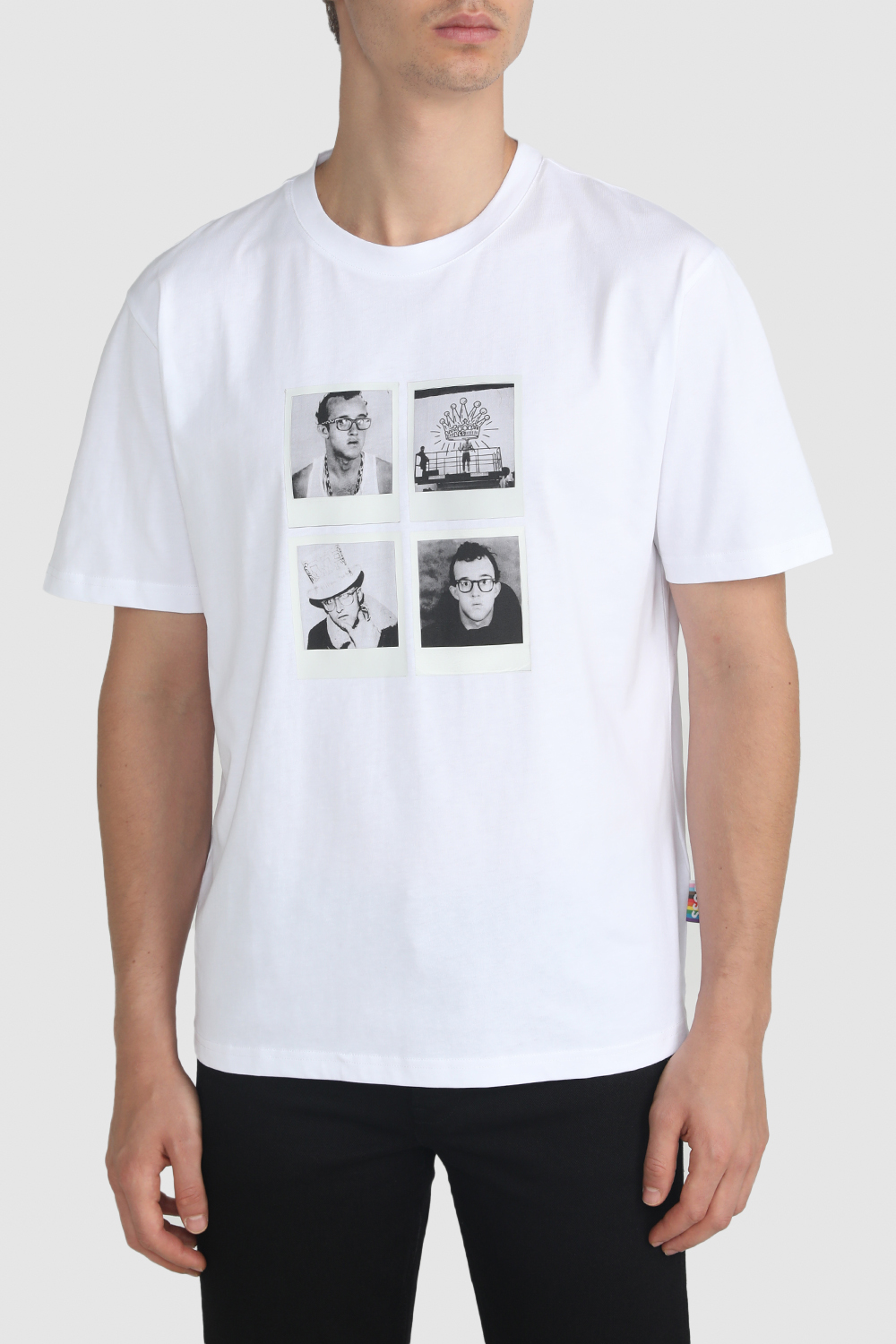 תמונת דוגמן קידמית של חולצת טי בוס X קית` הרינג