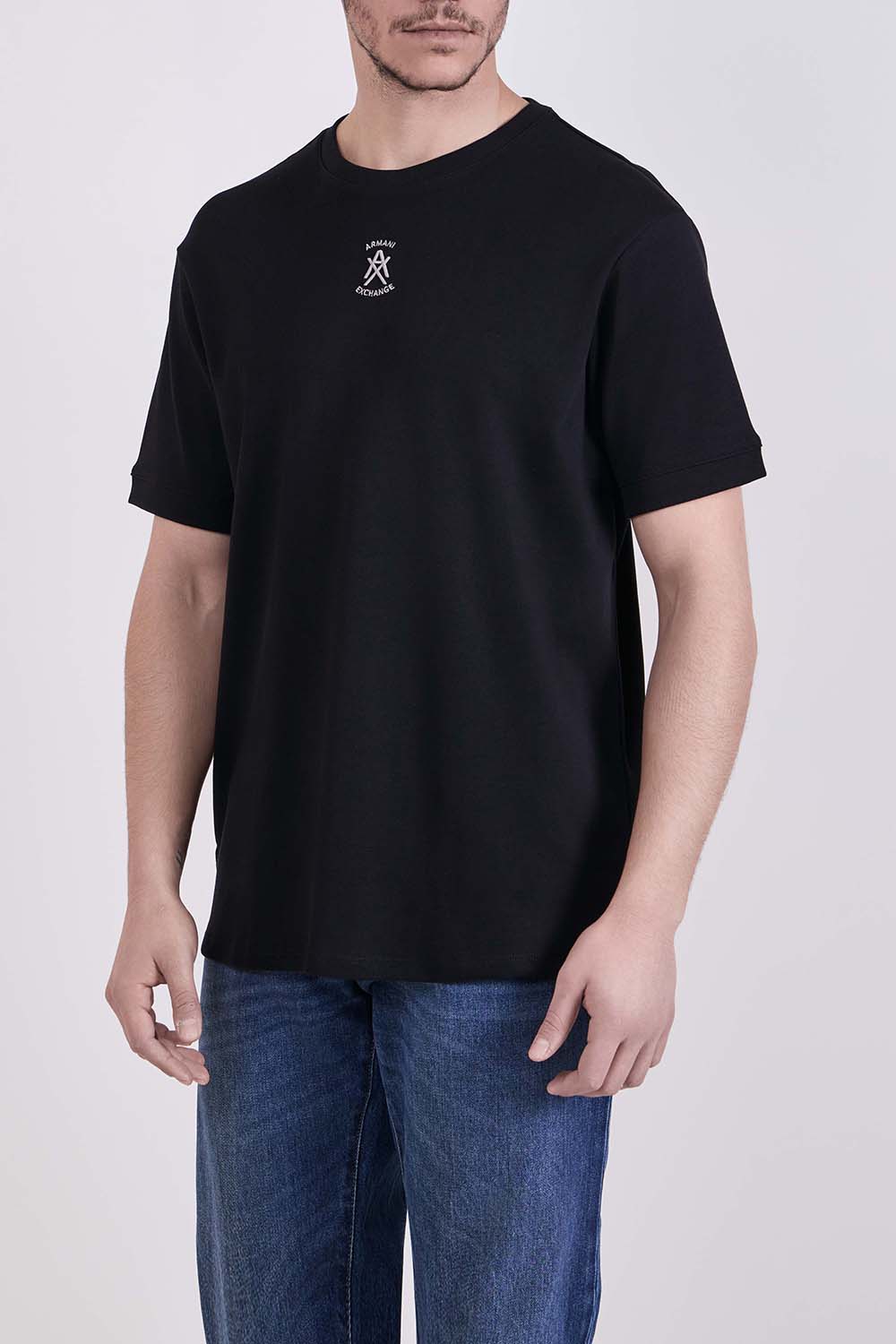 תמונת דוגמן קידמית של חולצת טי