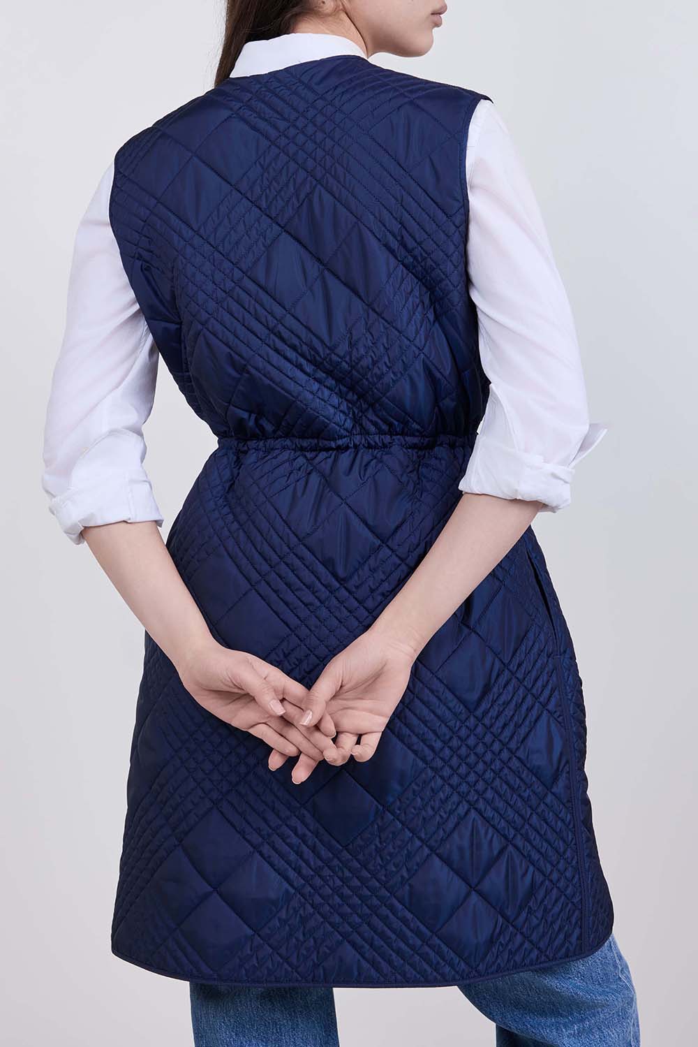 תמונת דוגמן אחורית של ווסט ארוך