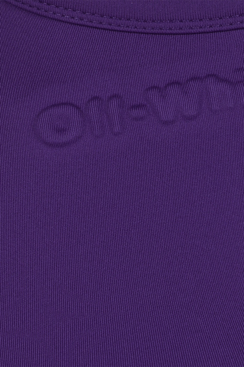 תמונה אחורית של שמלת מידי א-סימטרית