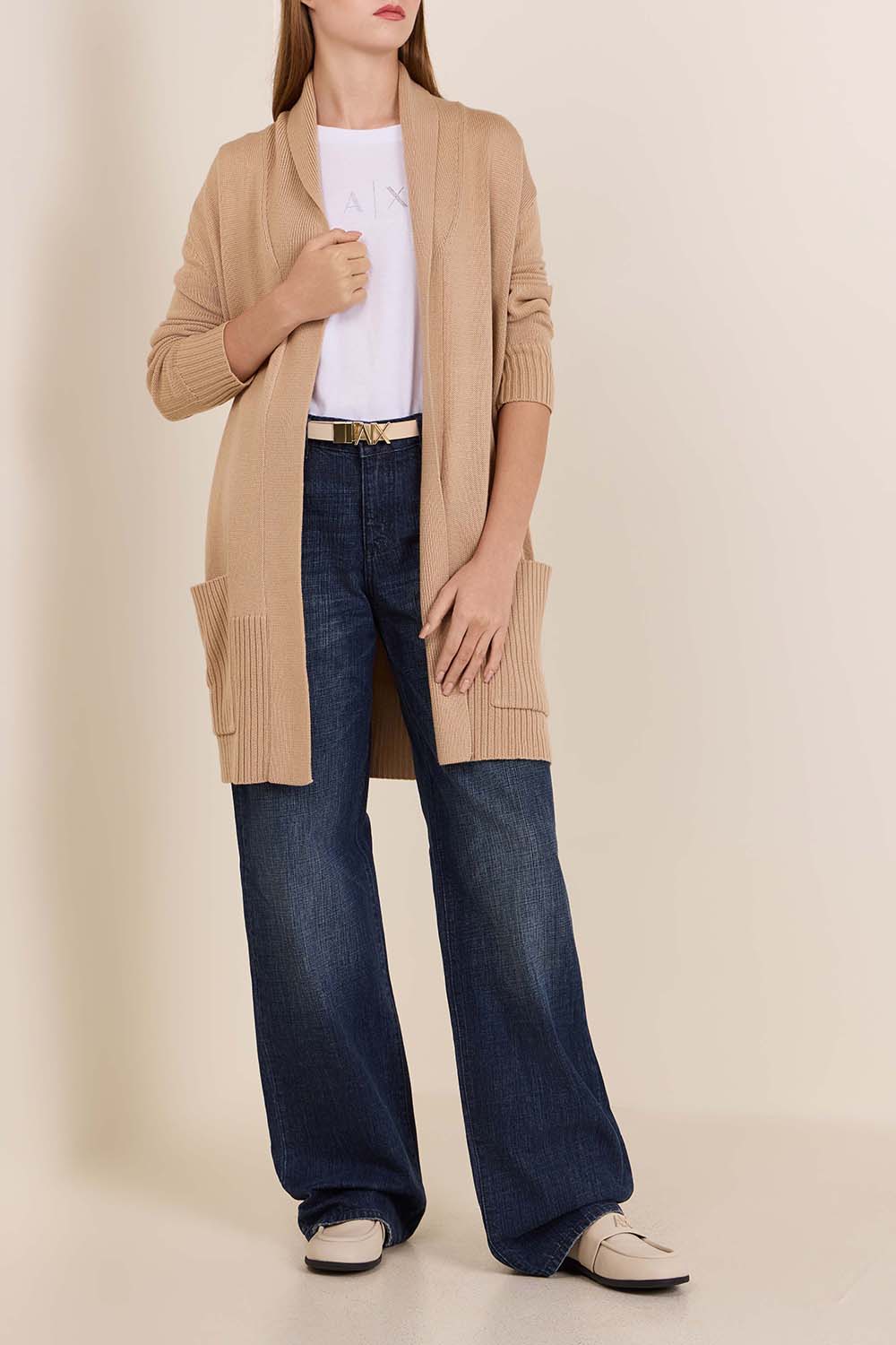 תמונת דוגמן קידמית של נעלי מוקסינים