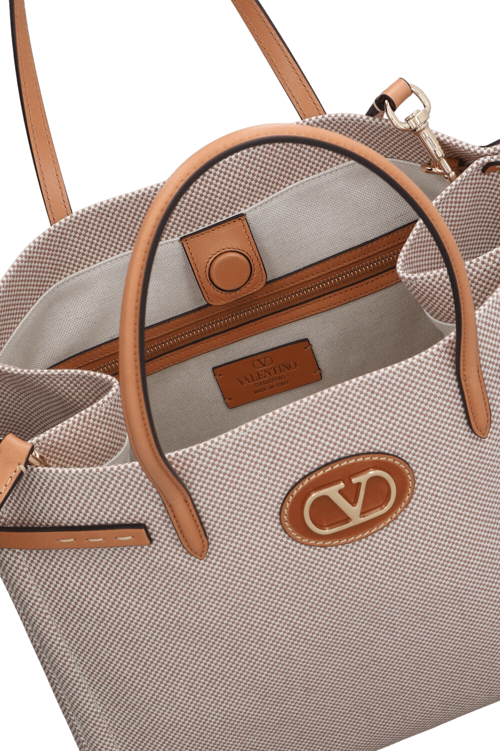 תמונת פנים של תיק נשיאה מדיום