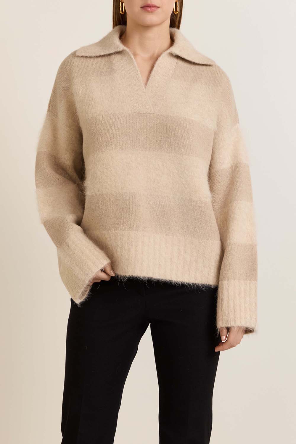 תמונת דוגמן קידמית של סריג פסים