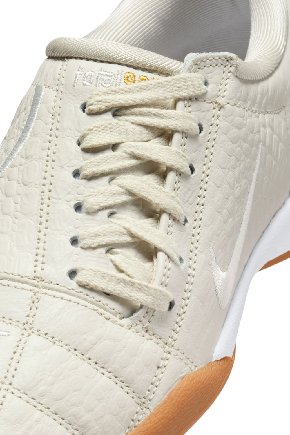 נעלי סניקרס טוטאל90