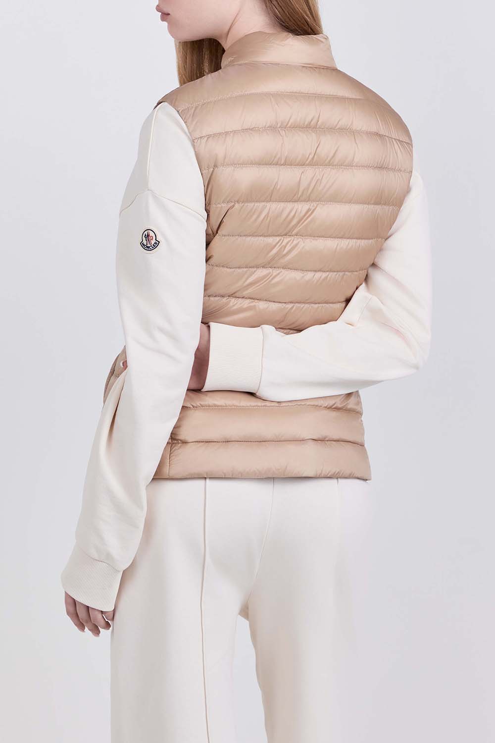 תמונת דוגמן אחורית של וסט פוך