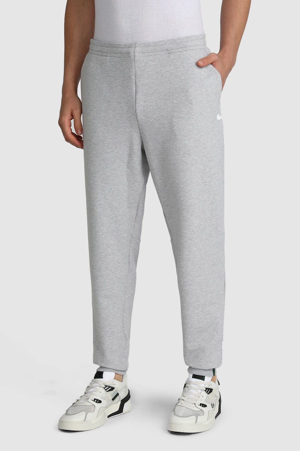 תמונת דוגמן קידמית של מכנסי ג'וג ארוכים