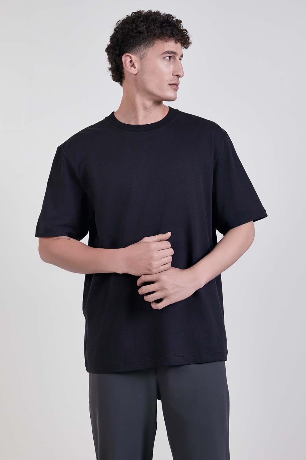 תמונת דוגמן קידמית של Heavyweight Cotton Jersey T-Shirt