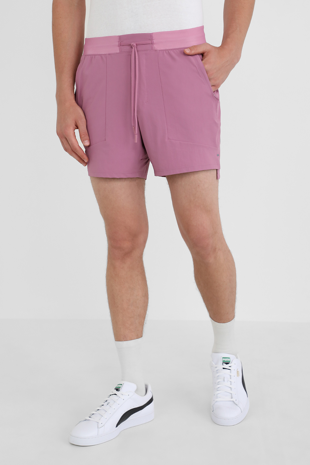 תמונת דוגמן קידמית של License to Train Linerless Short 5