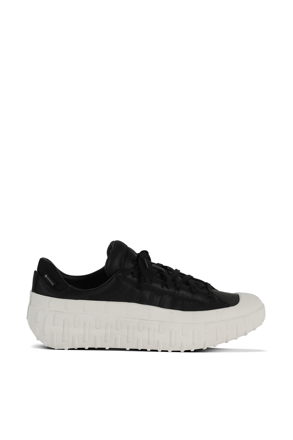 תמונה קידמית של Y-3 Suketo Low in Black