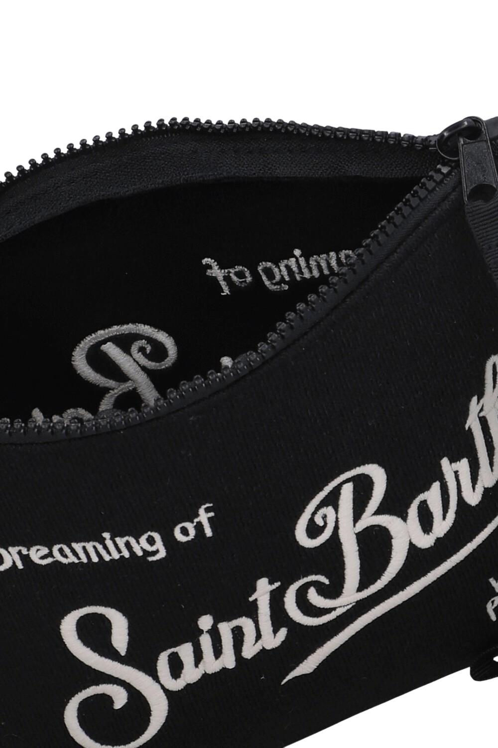 תמונת פנים של תיק קלאץ' צמר