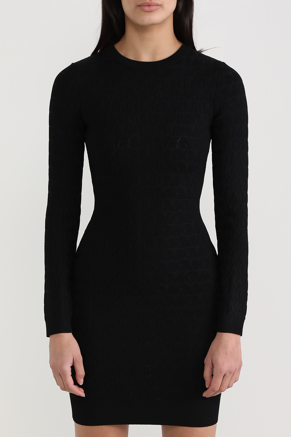 תמונת דוגמן קידמית של שמלת מיני מונוגרמית