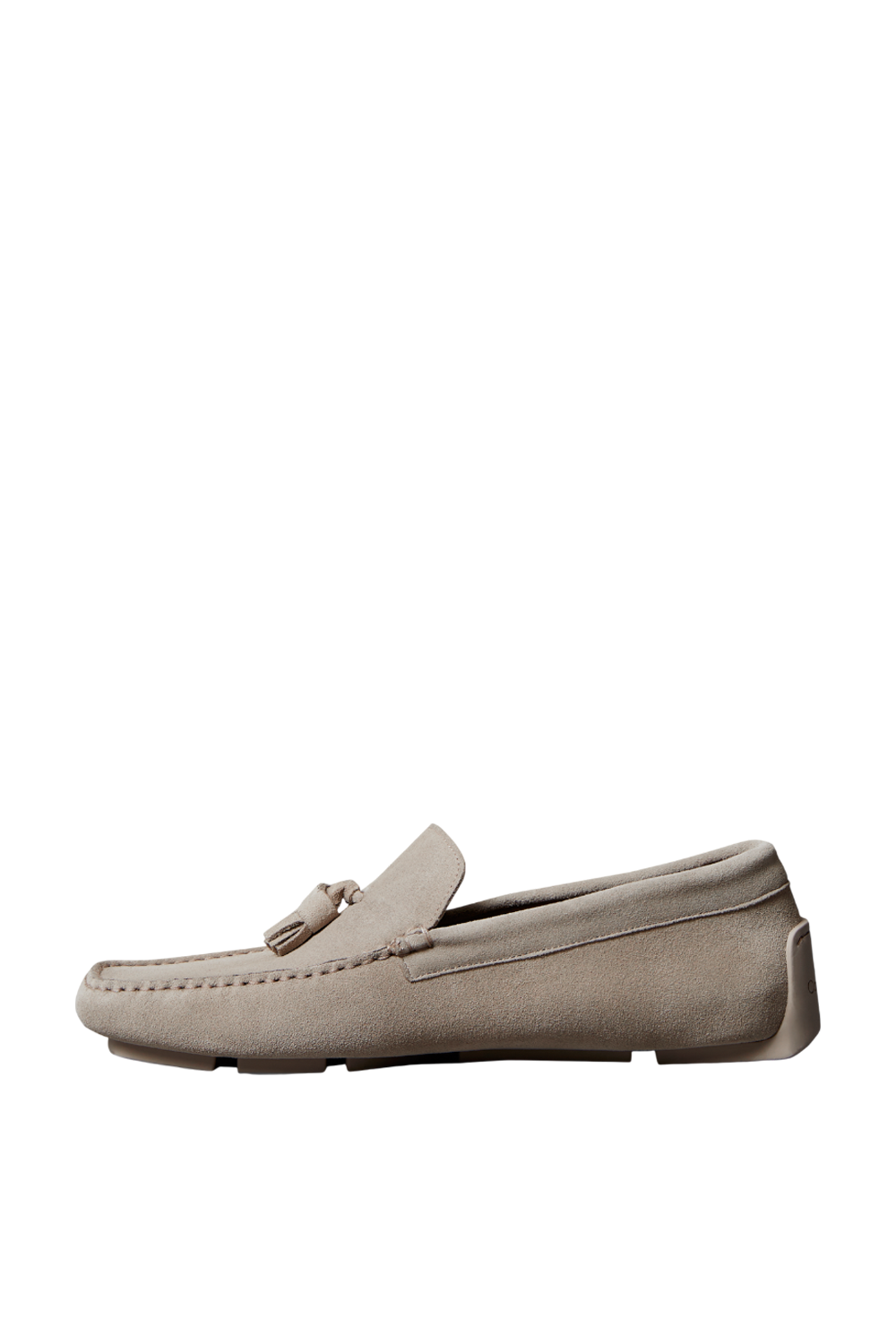 תמונה אחורית של נעלי מוקסין