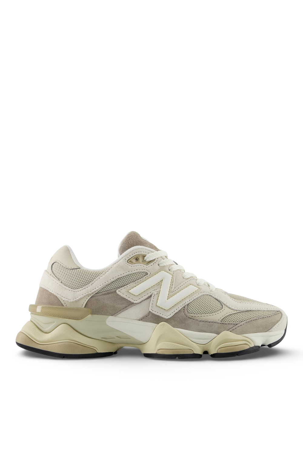 תמונה קידמית של נעלי סניקרס 9060