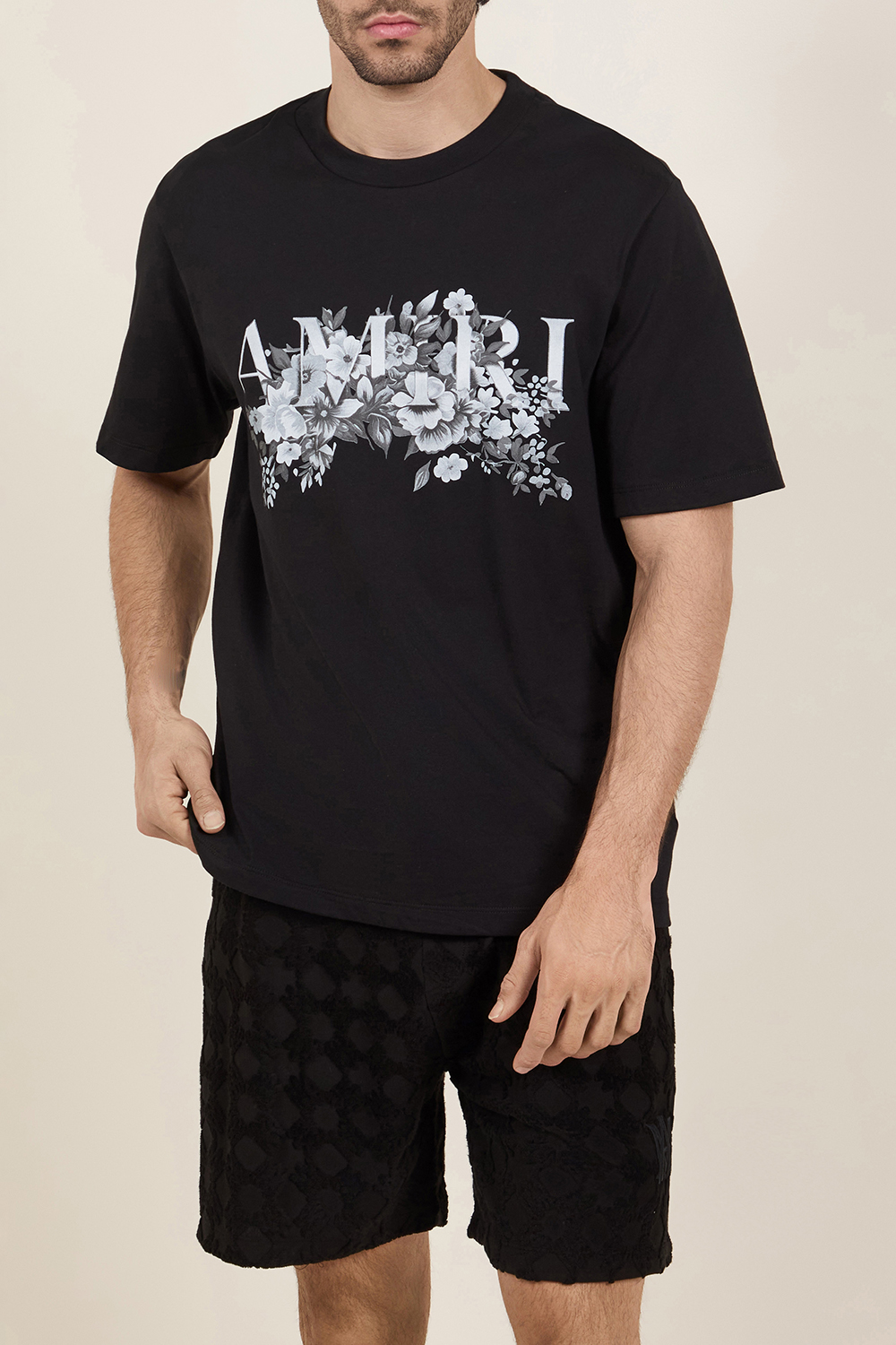 תמונת דוגמן קידמית של חולצת טי