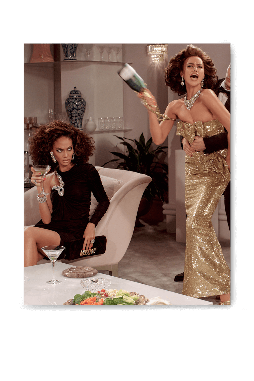 תמונה קידמית של Moschino