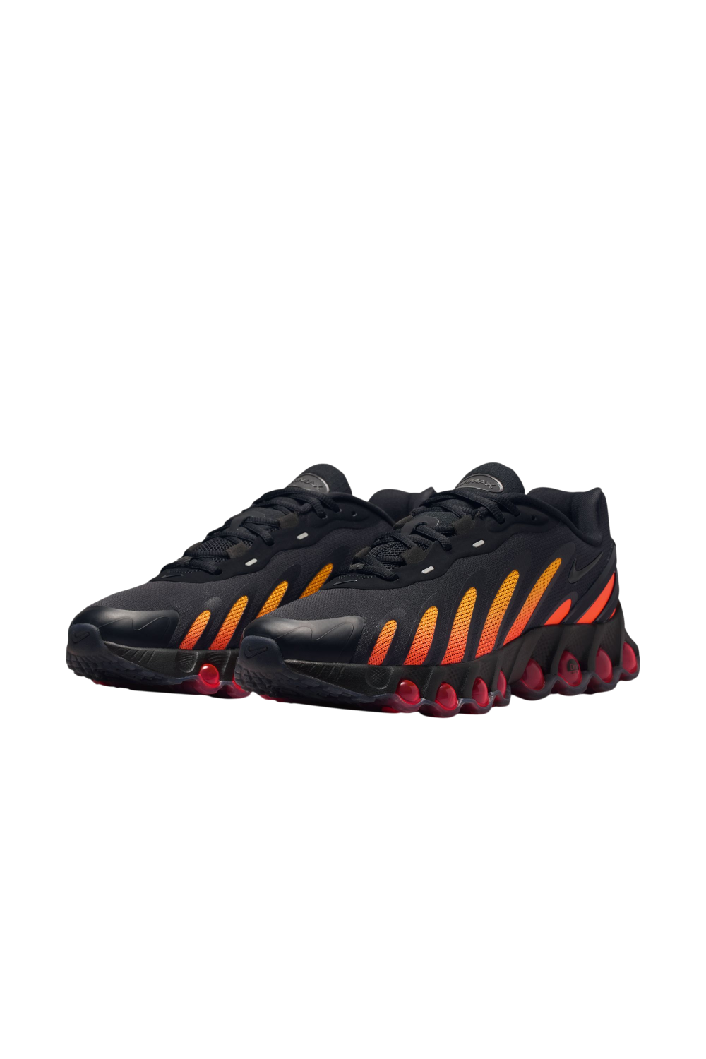 תמונת תקריב של נעלי סניקרס אייר מקס די־אן 8