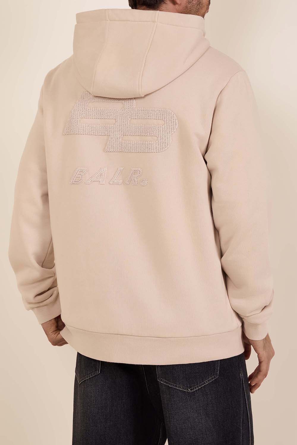 תמונת דוגמן אחורית של סווטשירט קפוצ'ון