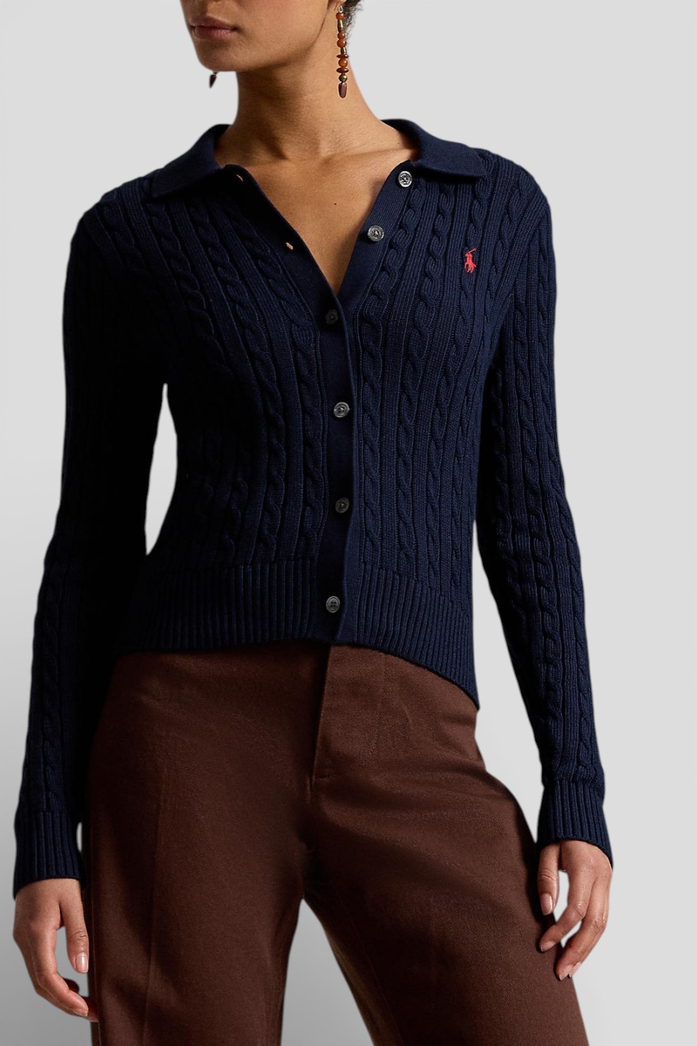 תמונת דוגמן קידמית של סריג קרדיגן