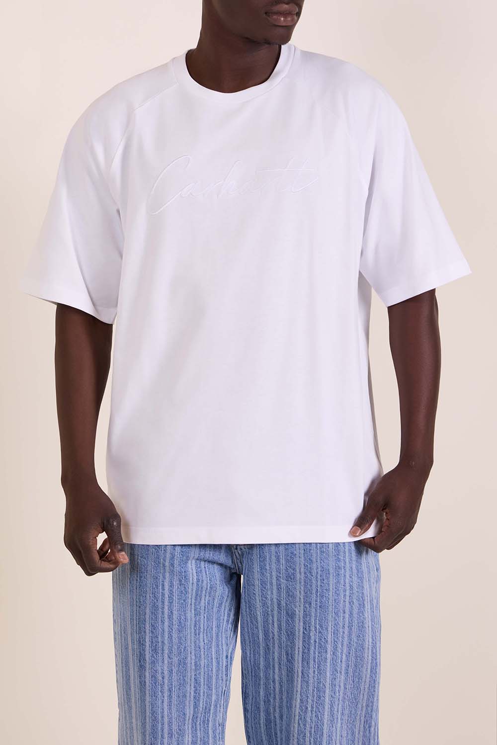 תמונת דוגמן קידמית של חולצת טי בגזרה משוחררת