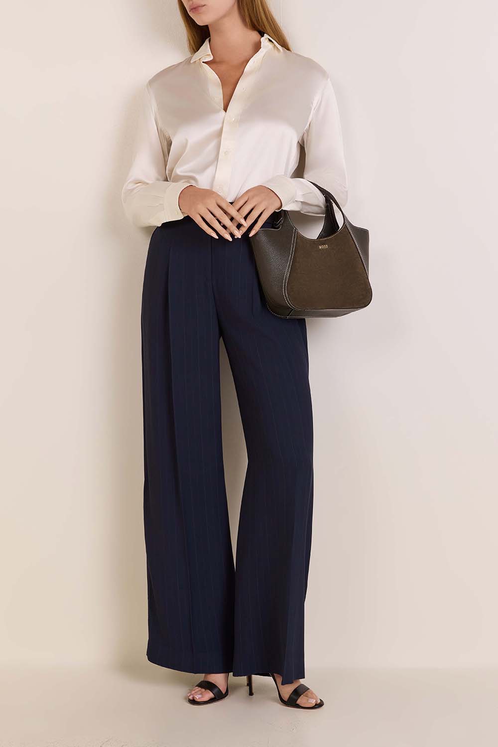 תמונת דוגמן קידמית של תיק נשיאה לנה קטן