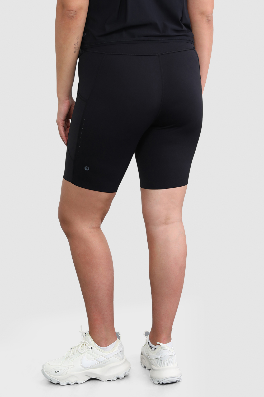 Fast and Free High-Rise Short 2