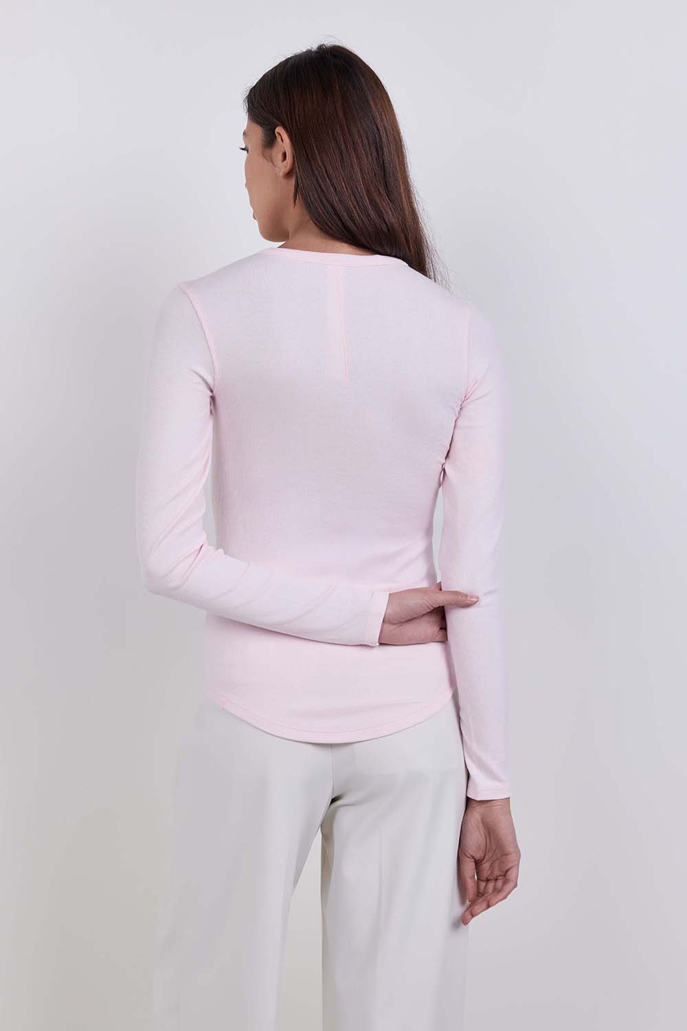 תמונת דוגמן אחורית של Hold Tight Long-Sleeve Shirt