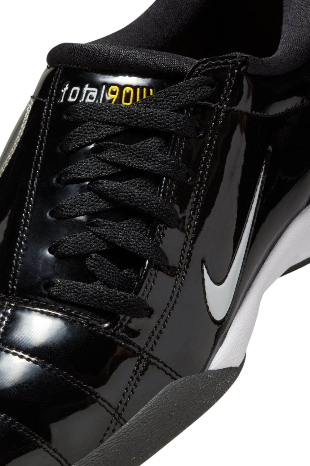 נעלי סניקרס