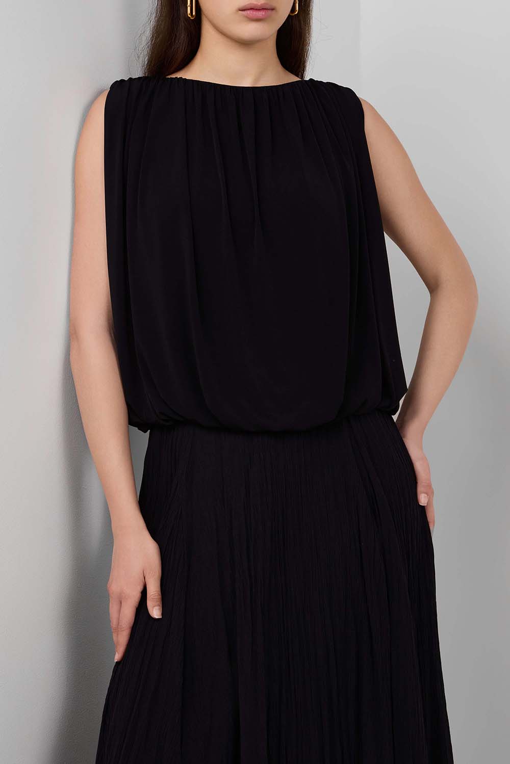 תמונת דוגמן קידמית של גופיית בלון